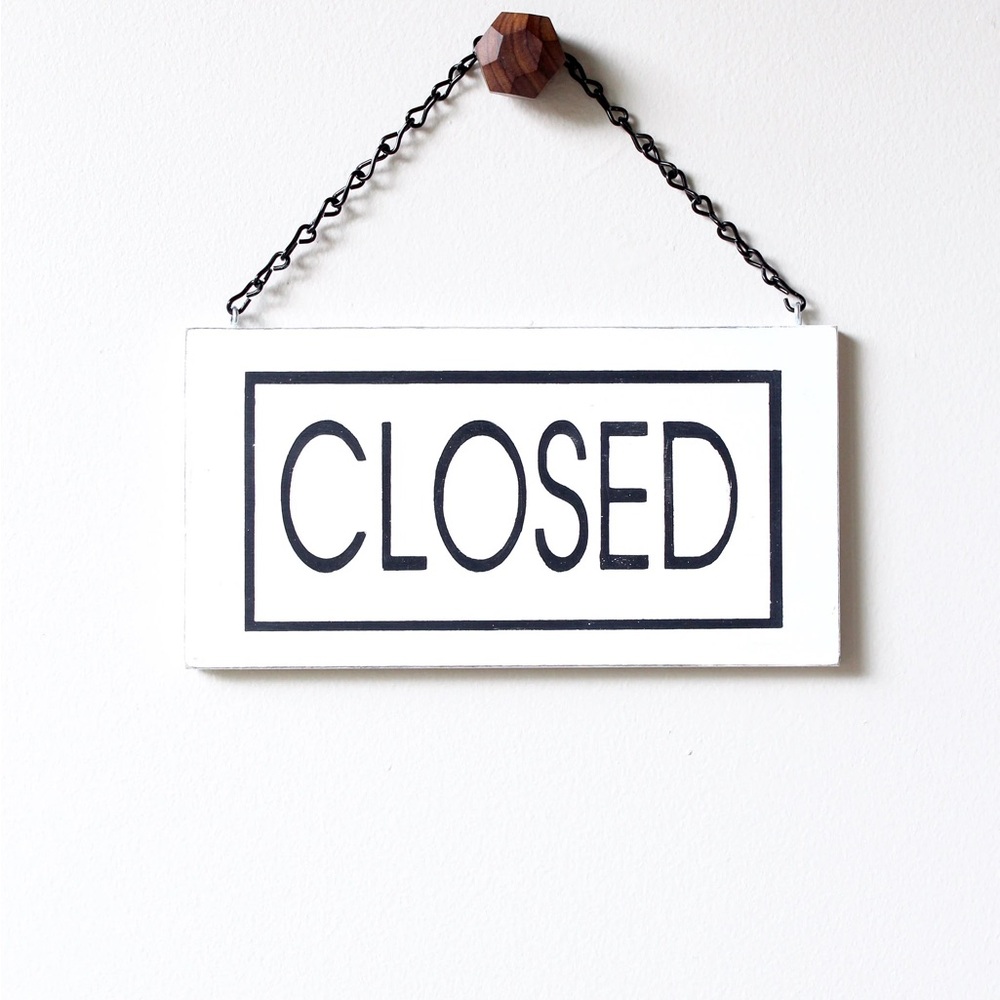 •Closet Sold Out•